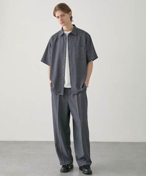 EASENCE(イーズエンス)の「【EASENCE】ハイツイステッドツイル ドライタッチ レギュラーカラー半袖シャツ<速乾/UVカット/イージーケア>(シャツ/ブラウス・メンズ・グレイッシュベージュ/ライトブルー/ホワイト/チャコール/ネイビー・S/M/L/XL)」の14枚目の写真