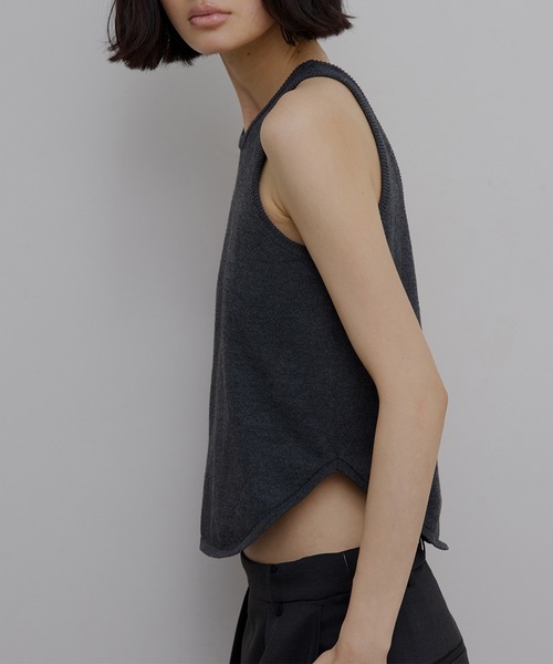 Ameri（アメリ）の「LOW BASIC COMPACT KNIT TANK TOP（タンクトップ・レディース・グリーン系その他/グレー/ピンク/ホワイト・FREE）」の19枚目の写真