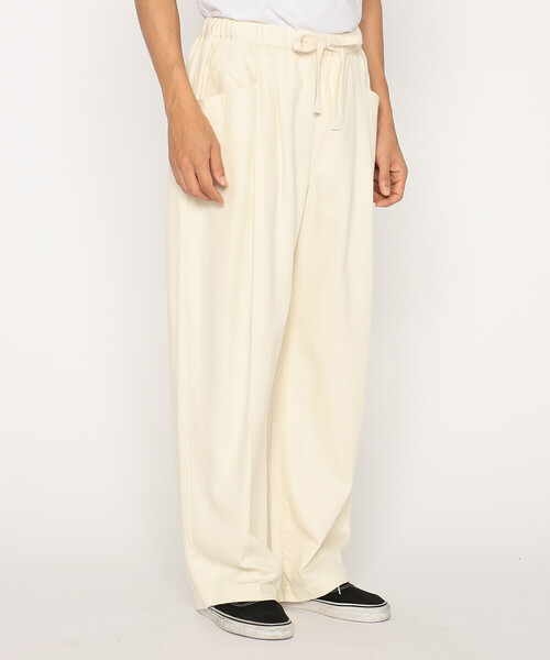 DANTON(ダントン)の「Men's Lightweight Twill 2tuck Easy Pants(その他パンツ・メンズ・ベージュ/ブラック/アイボリー・38/40/44/42)」の10枚目の写真