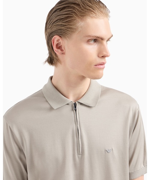 EMPORIO ARMANI(エンポリオアルマーニ)の「【エンポリオ アルマーニ】ASV ジップポロシャツ リヨセル混紡ジャージー(ポロシャツ・メンズ・グレー・MEDIUM/LARGE/XX-LARGE/X-SMALL/X-LARGE/SMALL)」の3枚目の写真