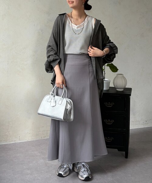 Chez toi(シェトワ)の「シアーデニムドルマンシャツ(シャツ/ブラウス・レディース・サックスブルー/チャコールグレー/インディゴブルー・FREE)」の17枚目の写真