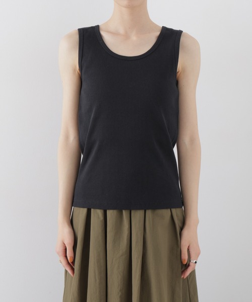 NANO universe（ナノユニバース）の「UVカット抗菌防臭吸水速乾イージーケアリブ タンクトップ（タンクトップ・レディース・ブラック/ホワイト/ライトグレー・FREE）」の14枚目の写真