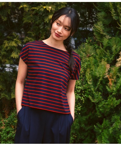 Park Slope NEWYORKER（パークスロープニューヨーカー）の「【接触冷感・優しい肌触り】ボーダーフレンチスリーブTシャツ（Tシャツ/カットソー・レディース・ブラック/ネイビー・フリー）」の11枚目の写真