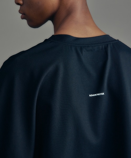 ADAM PATEK（アダムパテック）の「【ADAMPATEK/アダムパテック】ripple widebox T リップルボックスTEE（Tシャツ/カットソー・レディース・グレー/ブラック・2/1）」の2枚目の写真