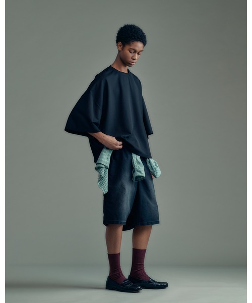 ADAM PATEK（アダムパテック）の「【ADAMPATEK/アダムパテック】ripple widebox T リップルボックスTEE（Tシャツ/カットソー・レディース・グレー/ブラック・2/1）」の3枚目の写真