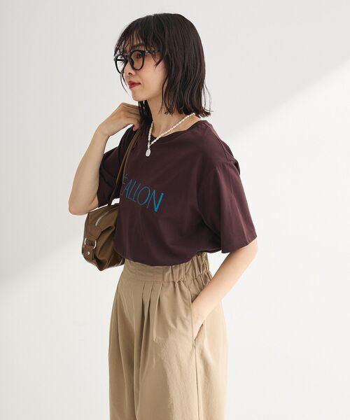 Green Parks(グリーンパークス)の「アソート柄ロゴTシャツ(Tシャツ/カットソー・レディース・B/A/ブラウン/ネイビー・FREE)」の9枚目の写真