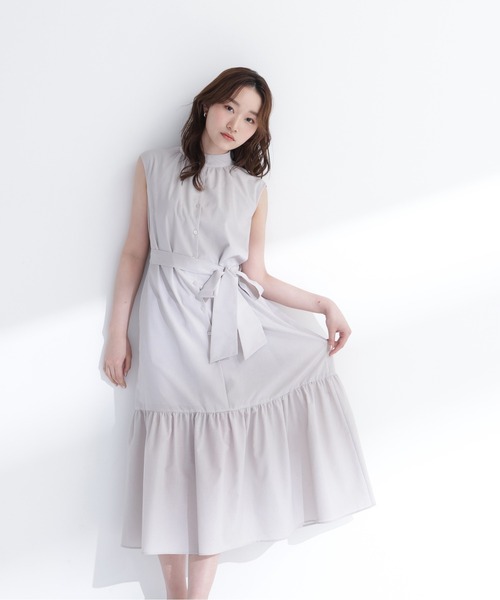NATURAL BEAUTY BASIC(ナチュラルビューティーベーシック)の「ティアードベルテッドワンピース(ワンピース・レディース・オレンジ系その他/グレイッシュベージュ/ブラック・P/S/MEDIUM)」の2枚目の写真