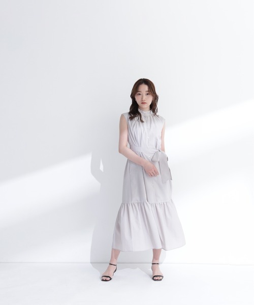 NATURAL BEAUTY BASIC(ナチュラルビューティーベーシック)の「ティアードベルテッドワンピース(ワンピース・レディース・オレンジ系その他/グレイッシュベージュ/ブラック・P/S/MEDIUM)」の16枚目の写真