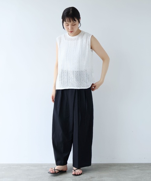 yuni(ユニ )の「crochet cotton lace no-sleeves pullover(Tシャツ/カットソー・レディース・ホワイト/ブラック・FREE)」の3枚目の写真