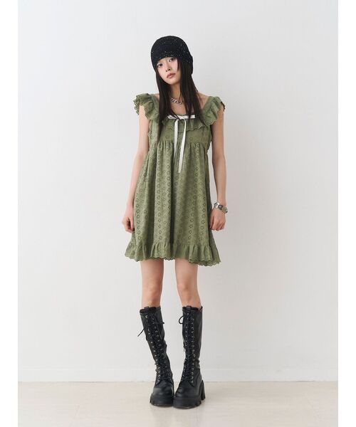 jouetie(ジュエティ)の「コットンレースフレアミニワンピース 夏服 デート服(ワンピース・レディース・カーキ/ブラック/オフホワイト・MEDIUM)」の16枚目の写真
