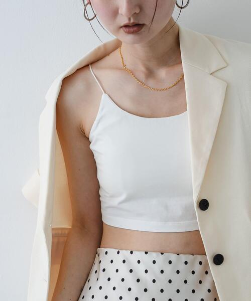 SENSE OF PLACE by URBAN RESEARCH（センスオブプレイスバイアーバンリサーチ）の「『接触冷感』汗ジミ防止カップツキバックオープンキャミソール（キャミソール・レディース・ブラック/オフホワイト/ブラウン・S/ONE）」の2枚目の写真