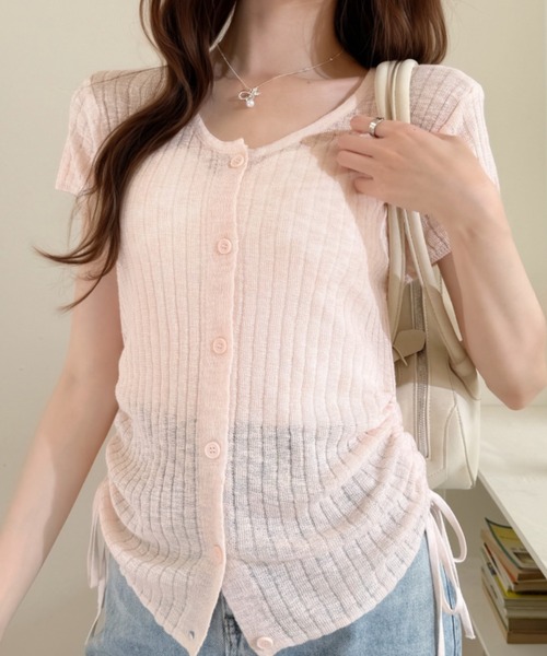 Ada.(エイダ)の「サイドドロスト Uネック シアー プルオーバー(Tシャツ/カットソー・レディース・ピンク/イエロー/アイボリー・FREE)」の3枚目の写真
