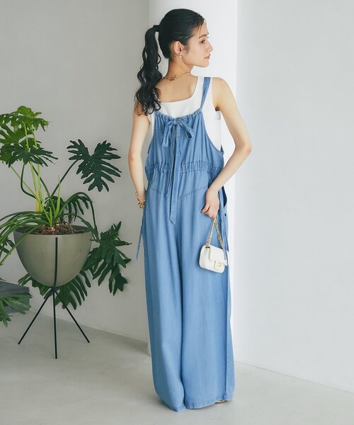 La boutique BonBon（ラブティックボンボン）の「セルロースデニムサロペット（ワンピース・レディース・サックスブルー・2）」の8枚目の写真