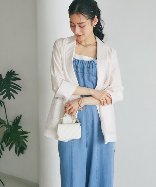 La boutique BonBon（ラブティックボンボン）の「セルロースデニムサロペット（ワンピース・レディース・サックスブルー・2）」の21枚目の写真