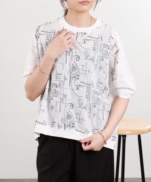 BRODIAEA(ブローディア)の「BRODIAEA 刺繍半袖カットソー(Tシャツ/カットソー・レディース・オフホワイト/シルバーグレー・40)」の20枚目の写真
