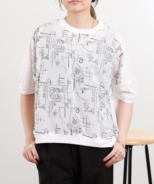 BRODIAEA(ブローディア)の「BRODIAEA 刺繍半袖カットソー(Tシャツ/カットソー・レディース・オフホワイト/シルバーグレー・40)」の21枚目の写真