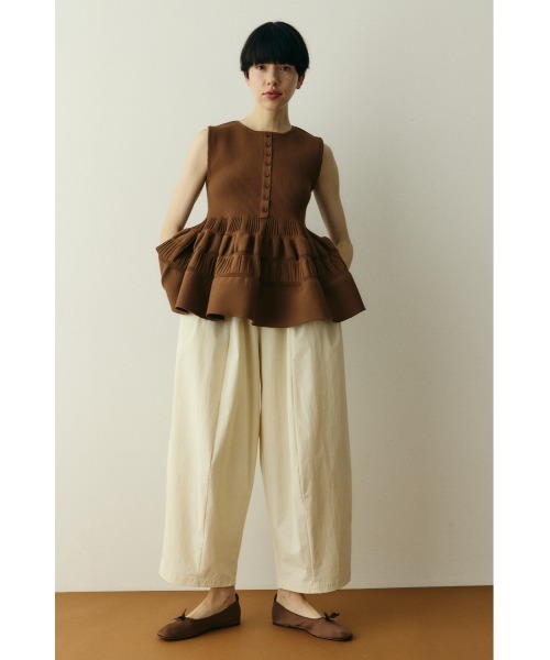 HeRIN.CYE(ヘリンドットサイ)の「Peplum knit tops / ペプラムニットトップス(ニット/セーター・レディース・ブラウン/グリーン/ブラック・FREE)」の18枚目の写真