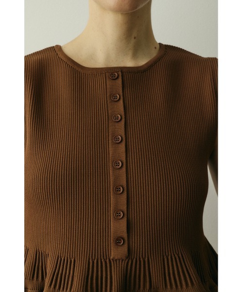 HeRIN.CYE(ヘリンドットサイ)の「Peplum knit tops / ペプラムニットトップス(ニット/セーター・レディース・ブラウン/グリーン/ブラック・FREE)」の19枚目の写真