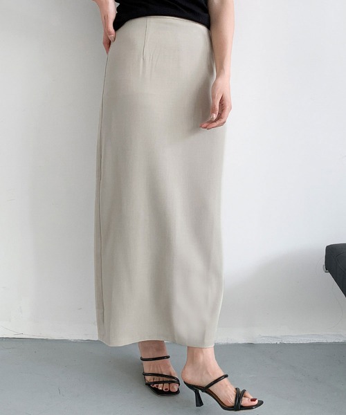 LOWO(ロワ)の「【S~Lサイズ展開】バックスリットIラインロングスカート(スカート・レディース・ベージュ/ブラウン/グレー/チャコールグレー/ブラック・S/M/L)」の8枚目の写真