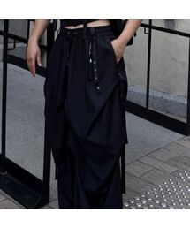 71TO96（チル ハナ トゥ グユク）の「Striped Girdle Skirt Silhouette Pants (Black)（その他パンツ）」
