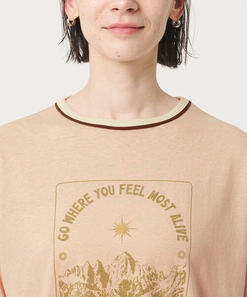 Russell Athletic(ラッセルアスレティック)の「【別注】<RUSSELL ATHLETIC>リンガー Tシャツ(Tシャツ/カットソー・レディース・ワインレッド/ライトグレー/ベージュ・FREE)」の16枚目の写真