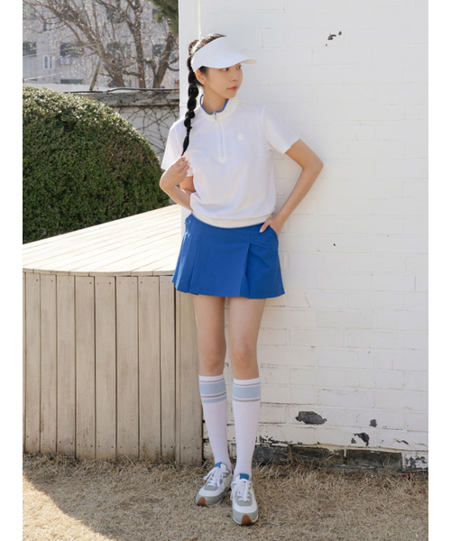 NITINA(ニティナ)の「エアロフィット ハーフジップ半袖Tシャツ WH(Tシャツ/カットソー・レディース・ホワイト・SMALL/MEDIUM)」の5枚目の写真