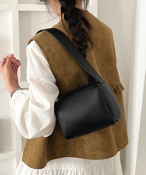 Vipoa(ヴィポア)の「Square Mini Shoulder Bag(ショルダーバッグ・レディース・ブルー/ホワイト/ブラック・FREE)」の8枚目の写真