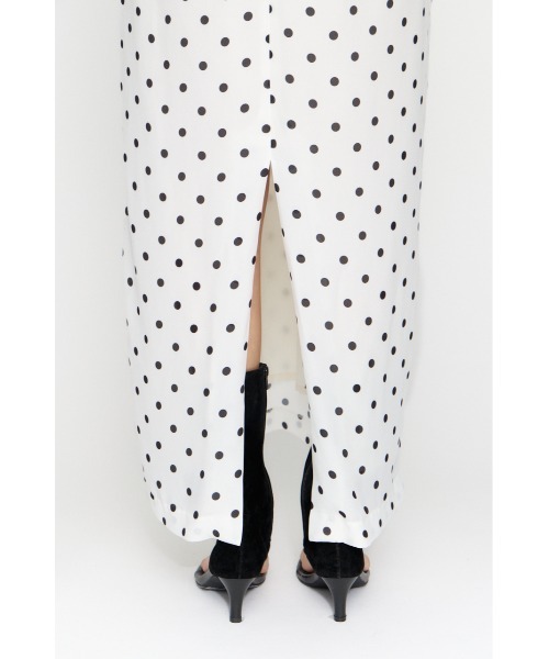LAGUA GEM(ラグアジェム)の「HALTER NECK DOT ワンピース(ワンピース・レディース・ホワイト/ブラック・SMALL/MEDIUM)」の11枚目の写真