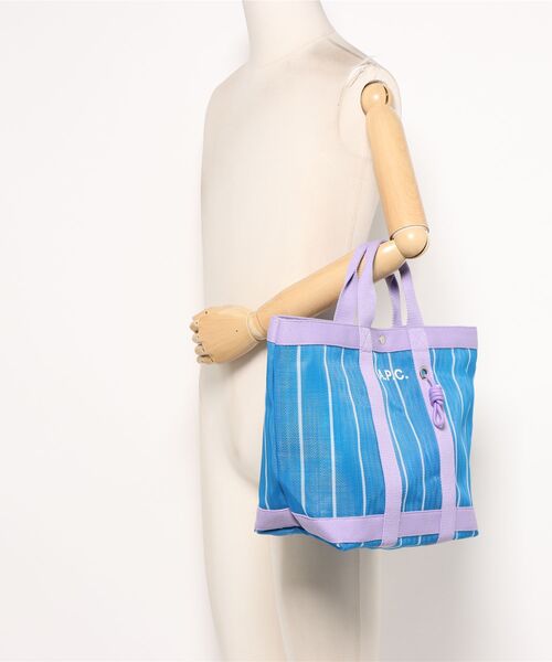 A.P.C.（アーペーセー）の「CABAS MYRTILLE（トートバッグ・レディース・ブルー・ONESIZE）」の6枚目の写真