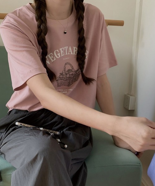 ADDITION STORE(アディションストア)の「VEGETABLE PRINT ハーフスリーブTシャツ(Tシャツ/カットソー・レディース・チャコールグレー/ピンク/ホワイト・FREE)」の8枚目の写真