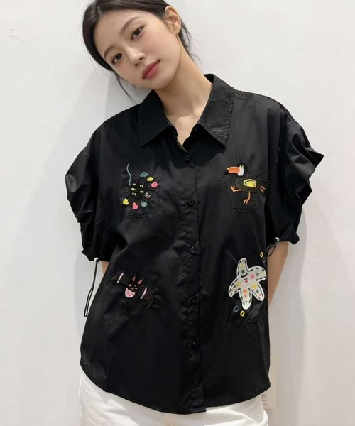 WESTSEA(ウエストシー)の「アニマル刺繍 ドロストスリーブ 半袖シャツブラウス(シャツ/ブラウス・レディース・ネイビー/カーキ/ブラック・FREE)」の4枚目の写真