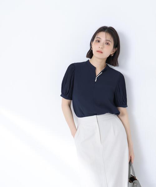 NATURAL BEAUTY BASIC(ナチュラルビューティーベーシック)の「ラインパール楊柳ブラウス(シャツ/ブラウス・レディース・ネイビー/ライトグリーン/オフホワイト・SMALL/MEDIUM)」の7枚目の写真