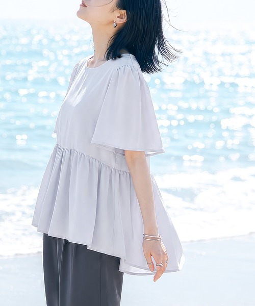 itto...（イット）の「【接触冷感＆UVカット】ひんやりさらさらジョーゼットフレア袖ペプラムトップス（Tシャツ/カットソー・レディース・ネイビー/オフホワイト/ライトブルー・FREE）」の22枚目の写真
