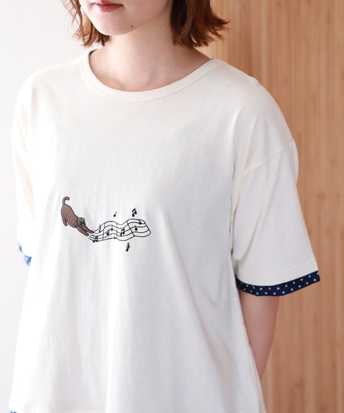 Emago(イマゴ)の「EMAGO ねこミュージック刺繍チュニック(その他トップス・レディース・アイボリー・FREE)」の3枚目の写真