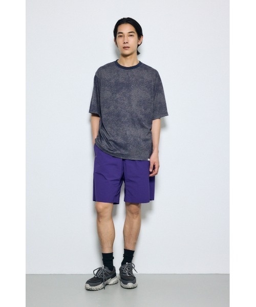 AZUL by moussy（アズールバイマウジー）の「総柄半袖TEE（Tシャツ/カットソー・メンズ・グレー系その他/ブルー系その他3・MEDIUM/LARGE）」の6枚目の写真