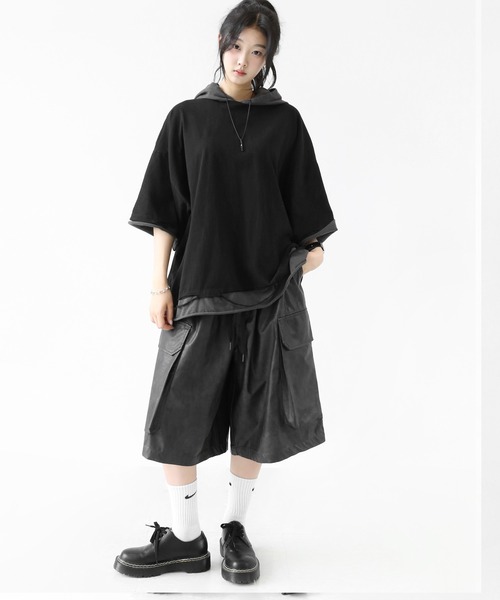 minsobi(ミンソビ)の「レイヤード風ドッキングデザイン 切りっぱなし 半袖 パーカー(ユニセックス)(Tシャツ/カットソー・メンズ・ブラック・FREE)」の14枚目の写真