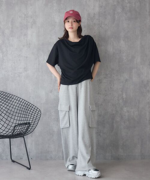 RETRO GIRL（レトロガール）の「【接触冷感】ドレープ半袖TEE（Tシャツ/カットソー・レディース・オフホワイト/ブラック/イエロー・FREE）」の10枚目の写真