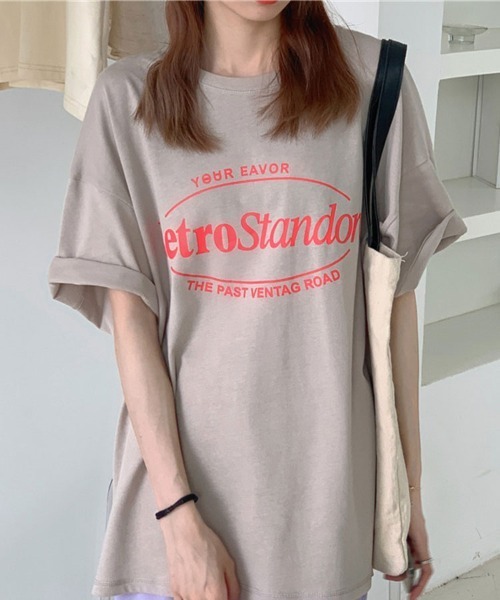 Flugge(フラッジー)の「ビッグロゴプリントTee(Tシャツ/カットソー・レディース・パープル/グレー/オレンジ・FREE)」の2枚目の写真