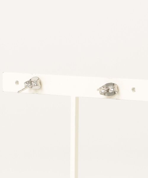 tunee(チュニー)の「EK565/ブラックストーンペアピアス/両耳用/メンズ(NEZ)(ピアス(両耳用)・メンズ・シルバー・FREE)」の2枚目の写真
