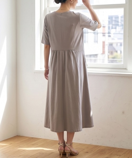 Belta attrice（ベルタアトリーチェ）の「【接触冷感】ダブルシルケットコットン ウエスト切り替えカットソーワンピース/リラックス（ワンピース・レディース・グレー/ライトベージュ/ターコイズブルー/ダークラベンダー/カーキ/ブラック・FREE/フリー）」の22枚目の写真