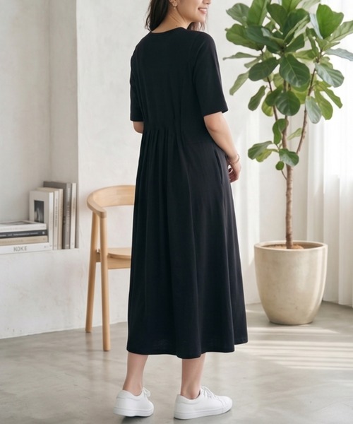 Belta attrice（ベルタアトリーチェ）の「【接触冷感】ダブルシルケットコットン ウエスト切り替えカットソーワンピース/リラックス（ワンピース・レディース・グレー/ライトベージュ/ターコイズブルー/ダークラベンダー/カーキ/ブラック・FREE/フリー）」の9枚目の写真