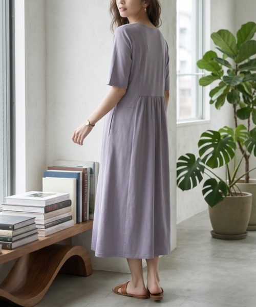 Belta attrice（ベルタアトリーチェ）の「【接触冷感】ダブルシルケットコットン ウエスト切り替えカットソーワンピース/リラックス（ワンピース・レディース・グレー/ライトベージュ/ターコイズブルー/ダークラベンダー/カーキ/ブラック・FREE/フリー）」の14枚目の写真