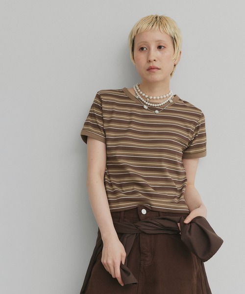 ad thie(アドティエ)の「コンパクト ランダムボーダー リンガー Tシャツ(Tシャツ/カットソー・レディース・アイボリー/ブルー/グレー/ブラウン・FREE)」の16枚目の写真