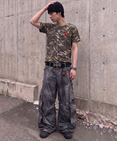 SPINNS（スピンズ）の「短丈スケルトンプリントTシャツ/ラインストーンデザイン（Tシャツ/カットソー・メンズ・ブラック/イエローゴールド/ブラック系その他・ONESIZE）」の7枚目の写真