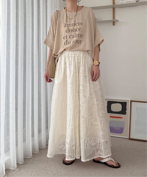 LBC(エルビーシー)の「【接触冷感】ナチュラルリンクルロゴプルオーバー(Tシャツ/カットソー・レディース・チャコール/グリーン/アイボリー・M)」の18枚目の写真