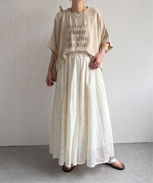 LBC(エルビーシー)の「【接触冷感】ナチュラルリンクルロゴプルオーバー(Tシャツ/カットソー・レディース・チャコール/グリーン/アイボリー・M)」の17枚目の写真