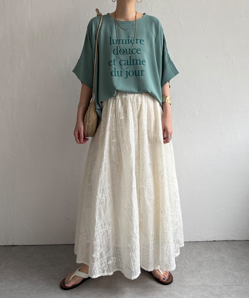 LBC(エルビーシー)の「【接触冷感】ナチュラルリンクルロゴプルオーバー(Tシャツ/カットソー・レディース・チャコール/グリーン/アイボリー・M)」の7枚目の写真