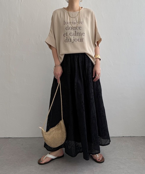 LBC(エルビーシー)の「【接触冷感】ナチュラルリンクルロゴプルオーバー(Tシャツ/カットソー・レディース・チャコール/グリーン/アイボリー・M)」の9枚目の写真