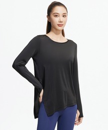 アシンメトリーヘムロングスリーブトップス