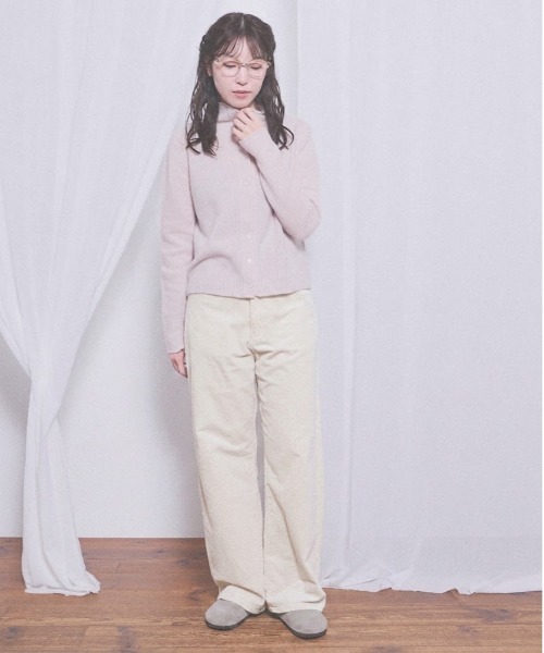 fig London(フィグロンドン)の「AIRLYS cardigan(ニット/セーター・レディース・ネイビー/ピンク/サックスブルー/アイボリー・FREE)」の13枚目の写真